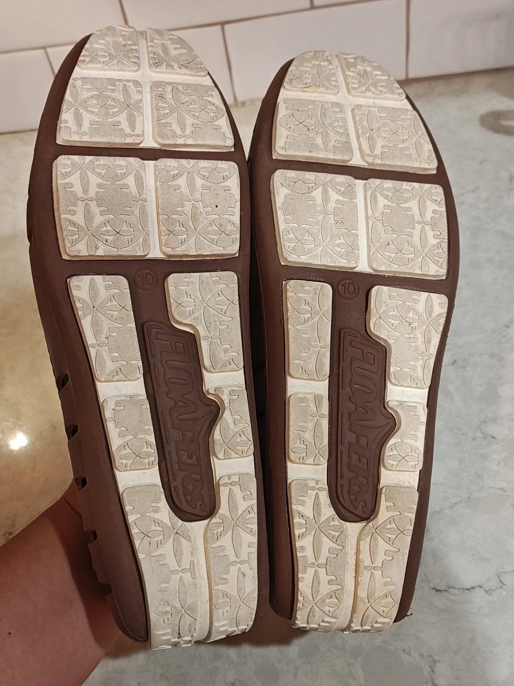 Floafers comfortable brown